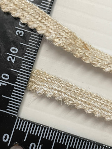 19m LEFT: Vintage Woven Sturdy Cotton Trim Braid Bone Colour 8mm