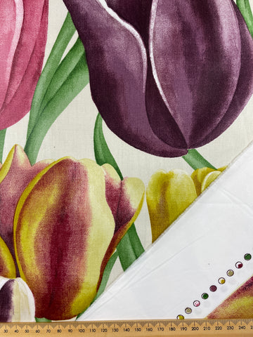 1.5m LEFT: Modern Fabric Magnificent Early Tulips Sanderson & Sons Cotton Chintz Designed 1929
