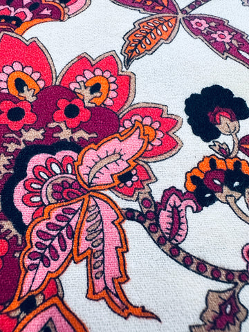 Vintage Fabric 1960s Bright Retro Psychedelic Stylised Paisley White Cotton 88cm Wide