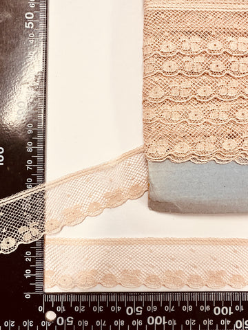 Vintage Lace Trim 1950s France French Ecru Coffee Net 28mm Wide