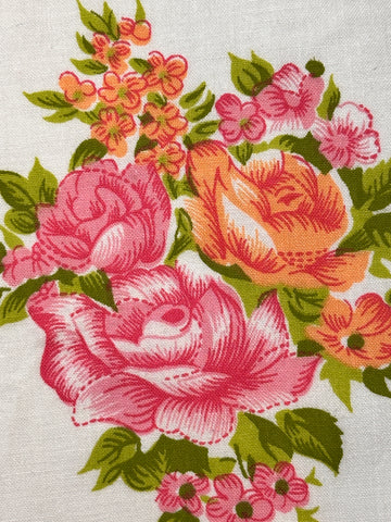 FAT QUARTER Vintage Fabric 70s Pink Orange Flowers Cotton Sheeting 50cm x 50cm