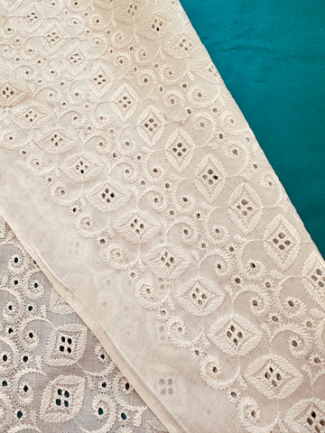 Vintage Fabric 60s 70s Light Weight Cotton Broderie Anglaise 82cm Wide