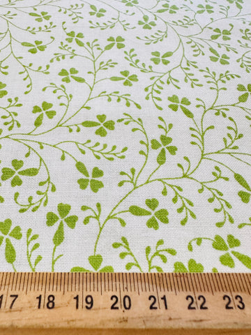 FAT QUARTER: Vintage Fabric 1980s Laura Ashley Green Leaf 50cm x 50cm