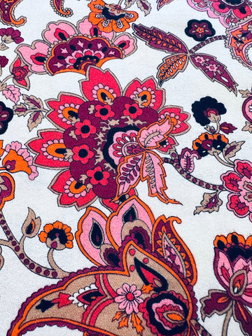 Vintage Fabric 1960s Bright Retro Psychedelic Stylised Paisley White Cotton 88cm Wide