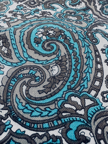 Vintage Fabric 1970s? Soft Viyella w/ Striking Blue Paisley on Pale Grey 90cm Wide