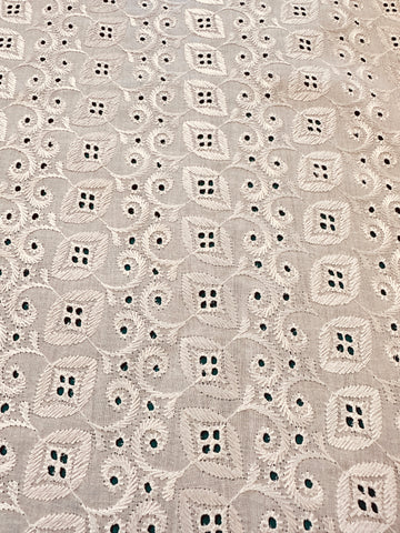 Vintage Fabric 60s 70s Light Weight Cotton Broderie Anglaise 82cm Wide
