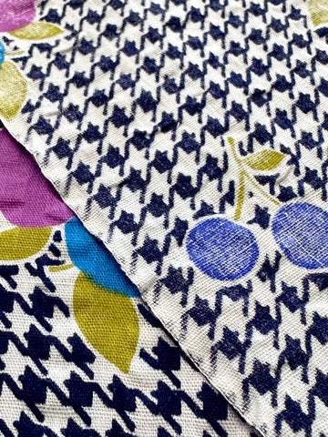 Vintage Fabric 1960s 70s Cherries Apples on Navy Houndstooth Cotton Seersucker 88cm Wide