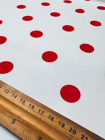 REMNANT Vintage Fabric 1980s Patchwork Red Polka Dot on White Cotton 55cm x 30cm