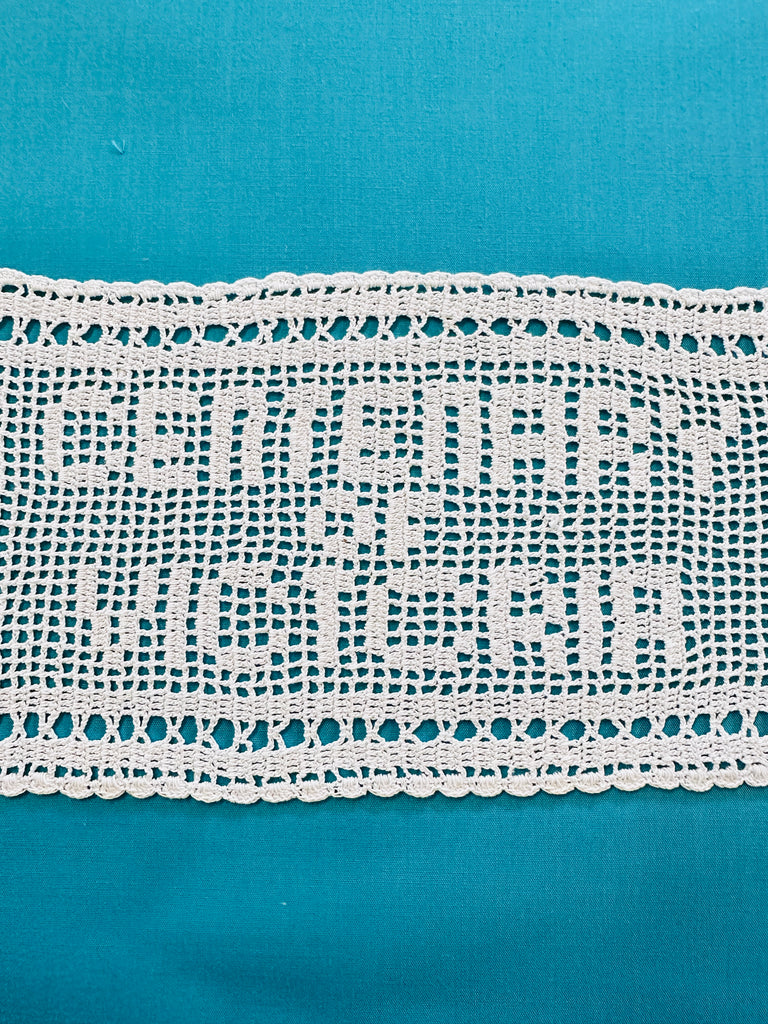 Vintage Hand Crochet Centenary of Victoria Doily 31cm x 12cm