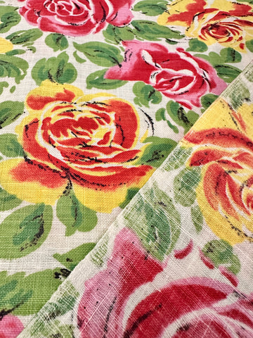 FAT QUARTER: Vintage Fabric 1950s Magnificent Bright Roses on Crispy Cotton 44cm x 50cm