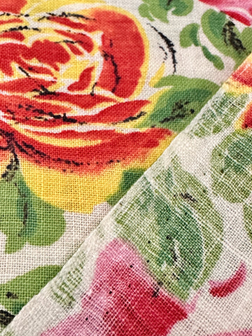 FAT QUARTER: Vintage Fabric 1950s Magnificent Bright Roses on Crispy Cotton 44cm x 50cm