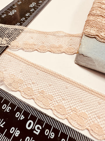 Vintage Lace Trim 1950s France French Ecru Coffee Net 28mm Wide