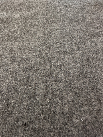 LAST PIECE Vintage Fabric Soft Wool Vintage? Modern?Pale Charcoal Suiting 152cm x 50cm