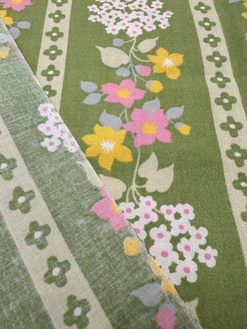 Vintage Fabric 1960s Hippie Meadow Retro Flowers on Green Cotton 88cm Wide