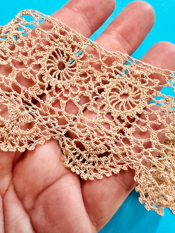 Rare Antique Handmade Crochet Trim 1920s? Pale Taupe 45mm Wide