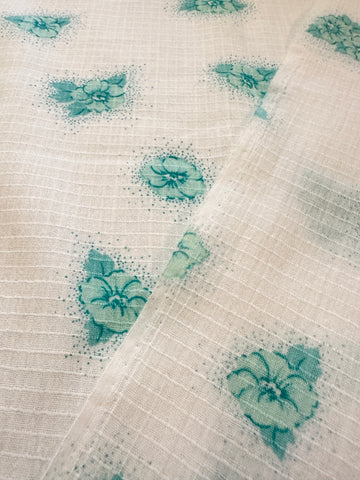 Vintage Fabric 70s Cotton Fancy Window Pane Weave Aqua Flowers 108cm Wide