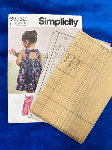 TODDLERS DRESS, TOP & PANTS: Simplicity Sewing Pattern Sizes 1-4 Unused FF *S9932
