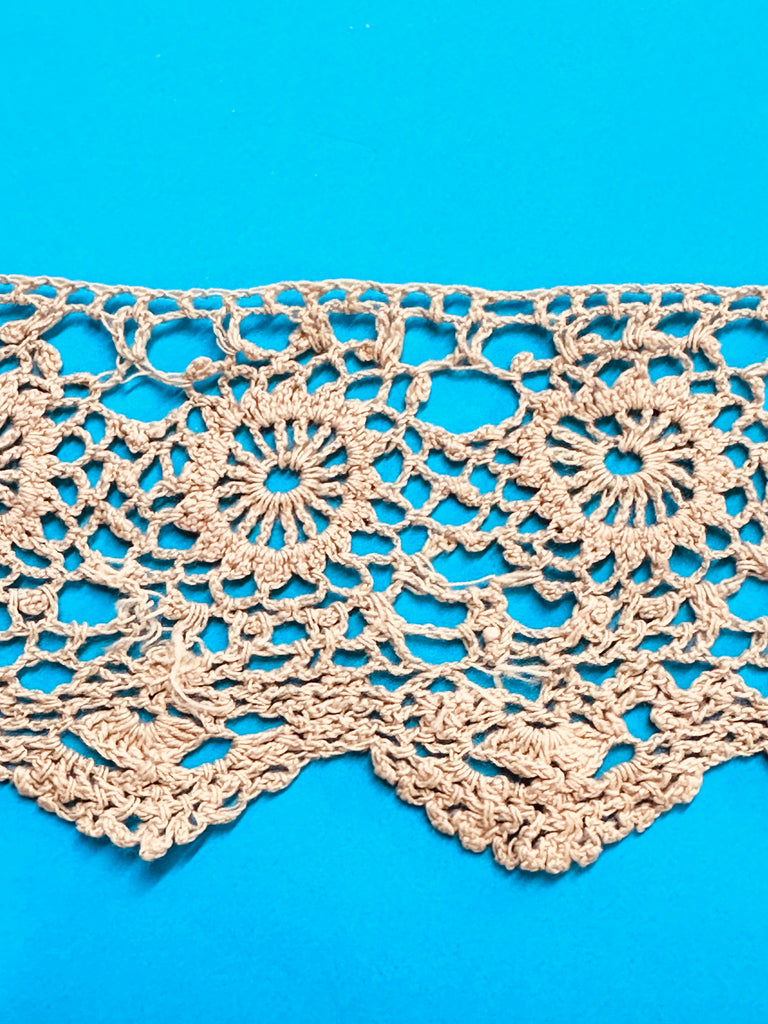 Rare Antique Handmade Crochet Trim 1920s? Pale Taupe 45mm Wide