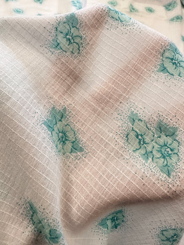 Vintage Fabric 70s Cotton Fancy Window Pane Weave Aqua Flowers 108cm Wide