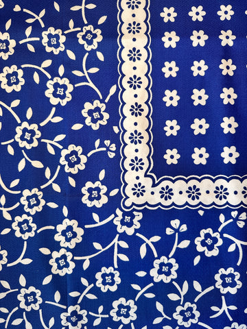 Vintage Tablecloth Crispy Unused Cotton Crepe 1970s Blue & White 120cm x 164cm