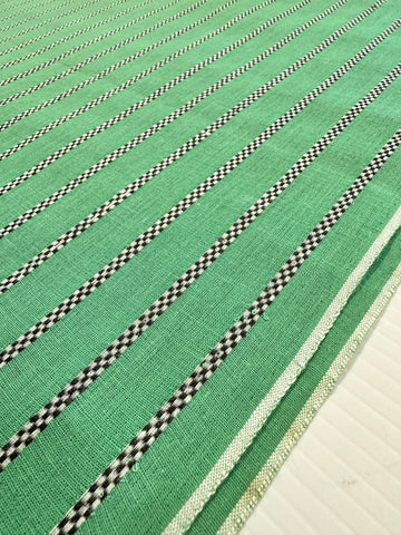 FAT QUARTER Vintage Fabric 1930s Classic Black & White Check on Green Crispy Cotton 44cm x 50cm