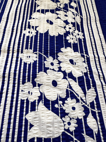 Vintage Tablecloth Crispy Unused Cotton Seersucker 1970s Blue & White 136cm x 122cm