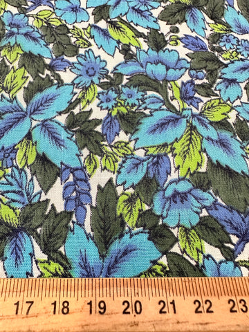 Vintage Fabric 1970s Bright Blue Green Leaves on White Cotton 80cm Wide