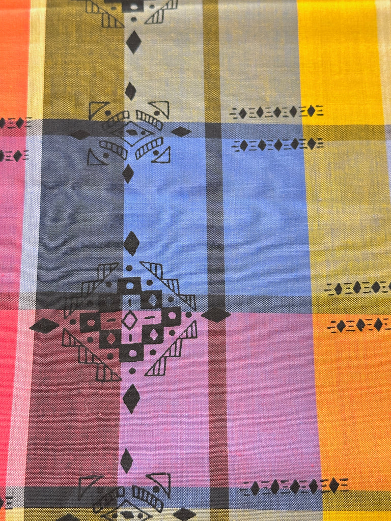 REMNANT Vintage Fabric 70s? 80s? Modern? Bright Woven Plaid w/ Graphic Overprint Shirting 54cm x 31cm