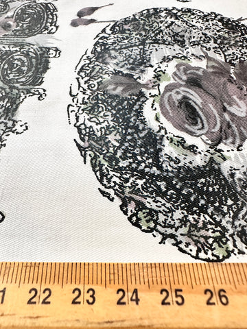 Vintage Fabric 1960s Dramatic Black Roses & Column Polished Cotton 88cm Wide