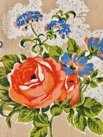 FAT QUARTER Vintage Fabric 1950s Flowers on Tan Cotton Cretonne 43cm x 50cm *marks