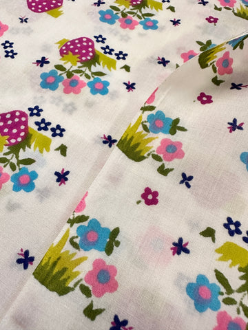REMNANT Vintage Fabric 1970s? Light Weight Cotton w/ Cute Berries Butterflies Flowers 43cm x 27cm