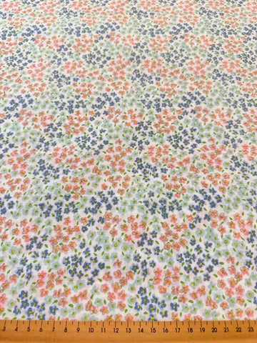 LAST PIECE Vintage Fabric 1960s All Over Small Fresh Flowers Cotton 88cm x 50cm