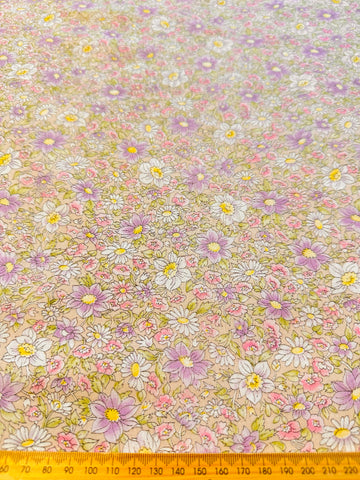 Vintage Fabric 1980s Light Weight Cotton Cottagecore Pastel Floral 85cm Wide