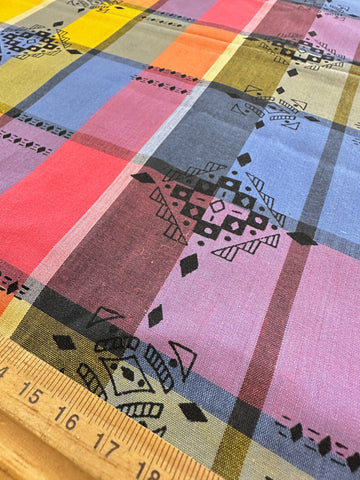 REMNANT Vintage Fabric 70s? 80s? Modern? Bright Woven Plaid w/ Graphic Overprint Shirting 54cm x 31cm
