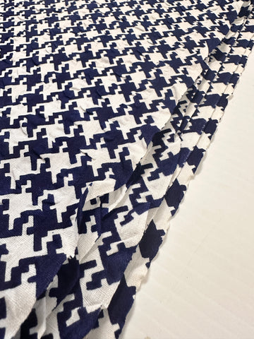 Vintage Fabric 1960s 70s Classic Navy Houndstooth Cotton Seersucker 88cm Wide