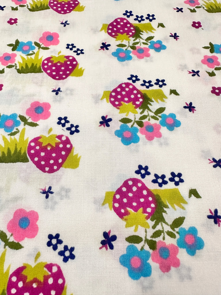 REMNANT Vintage Fabric 1970s? Light Weight Cotton w/ Cute Berries Butterflies Flowers 43cm x 27cm