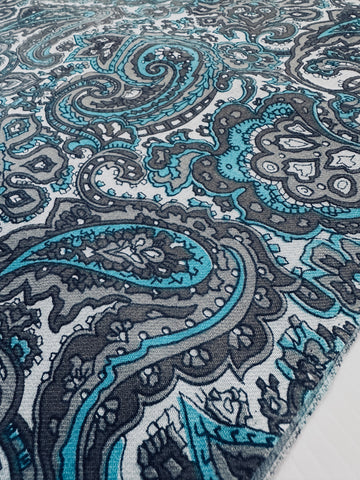 Vintage Fabric 1970s? Soft Viyella w/ Striking Blue Paisley on Pale Grey 90cm Wide
