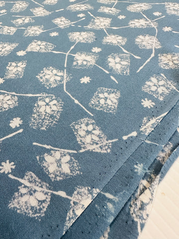 Vintage Fabric 1950s Dress Cotton Patchy White Flowers on Blue 88cm Wide