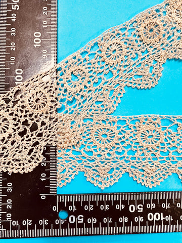 Rare Antique Handmade Crochet Trim 1920s? Pale Taupe 45mm Wide