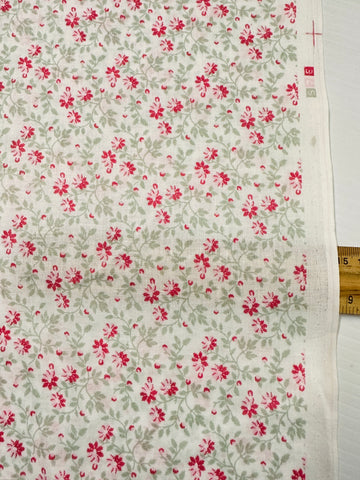 REMNANT Modern Fabric 2000s Pretty Pink & Green Botanical on White 54cm x 34cm