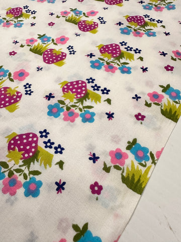 REMNANT Vintage Fabric 1970s? Light Weight Cotton w/ Cute Berries Butterflies Flowers 43cm x 27cm