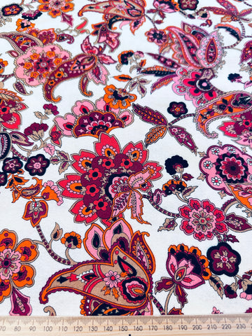 Vintage Fabric 1960s Bright Retro Psychedelic Stylised Paisley White Cotton 88cm Wide