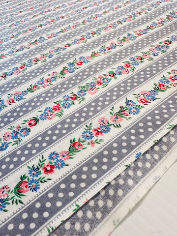 Vintage Fabric 1940s 50s Absolutely Delightful Small Flowers w/ White Dots on Grey Cotton 88cm Wide