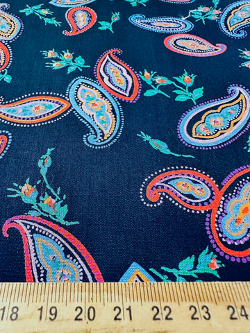 Vintage Fabric 1980s Cotton Poplin w/ Small Paisleys on Black 110cm Wide