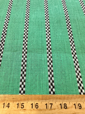 FAT QUARTER Vintage Fabric 1930s Classic Black & White Check on Green Crispy Cotton 44cm x 50cm