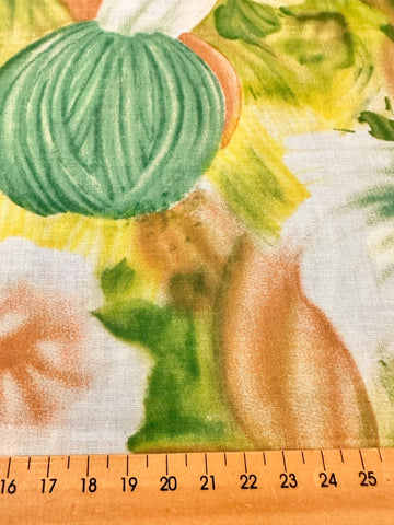 LAST PIECE Vintage Fabric 1960s Rich Amazing Balls? Fruit? & Flowers Cotton 88cm x 50cm