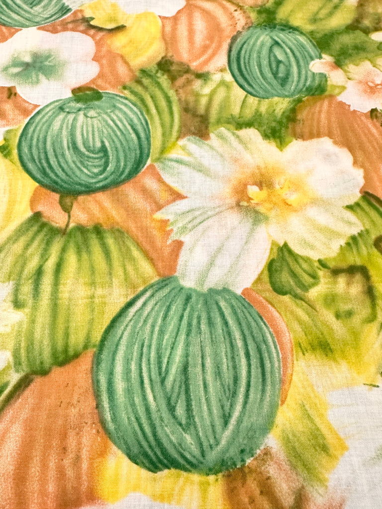 LAST PIECE Vintage Fabric 1960s Rich Amazing Balls? Fruit? & Flowers Cotton 88cm x 50cm