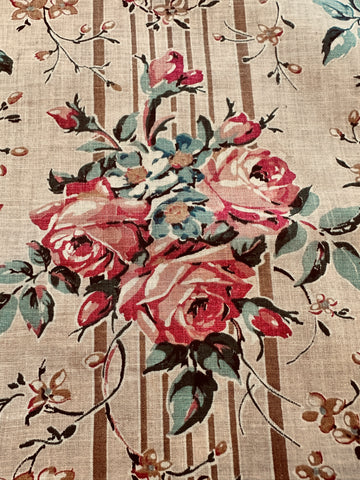 PANEL Vintage Fabric 40s? 50s? Beautiful Old Roses on Pale Brown 40cm Wide