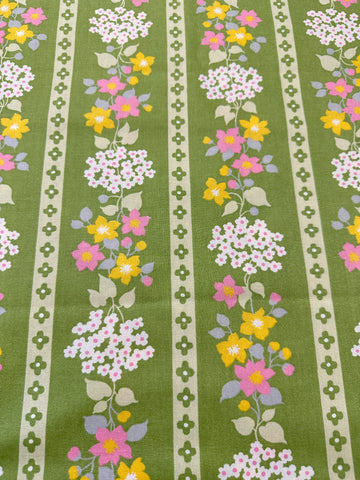 Vintage Fabric 1960s Hippie Meadow Retro Flowers on Green Cotton 88cm Wide