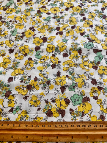 Vintage Fabric 1960s White Cotton Poplin w/ Green & Yellow Flowers 88cm Wide